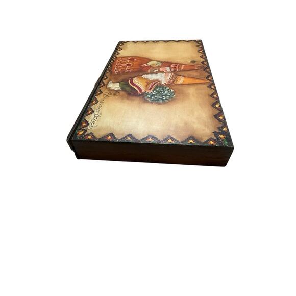 christmas Hand Painted Ukrainian kissing Gnomes Wooden Box Signed Folk Art - Picture 5 of 10
